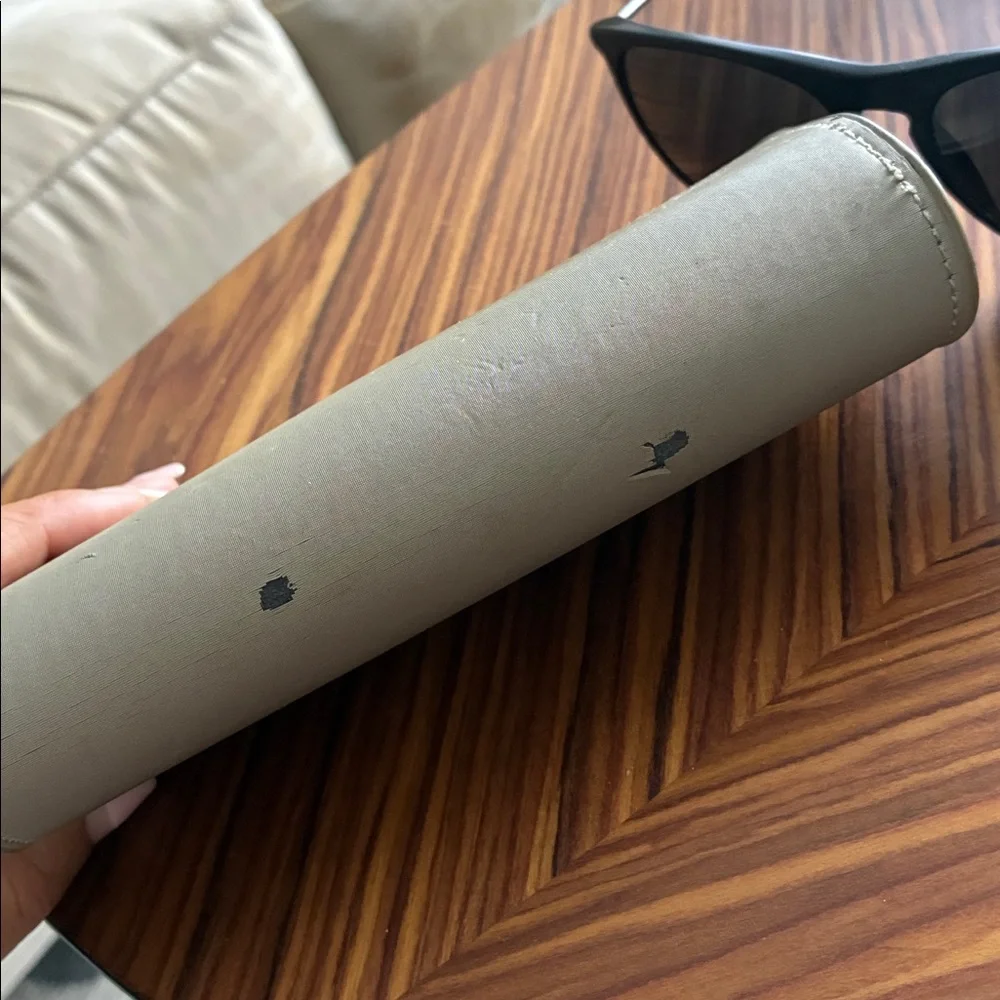 Giorgio Armani classic unisex Black Sunglasses 🕶️ - Picture 6 of 6